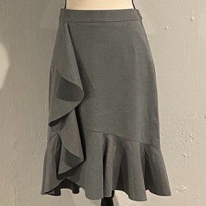 Banana Republic Grey Tulip Hem Pencil Skirt [NWT]